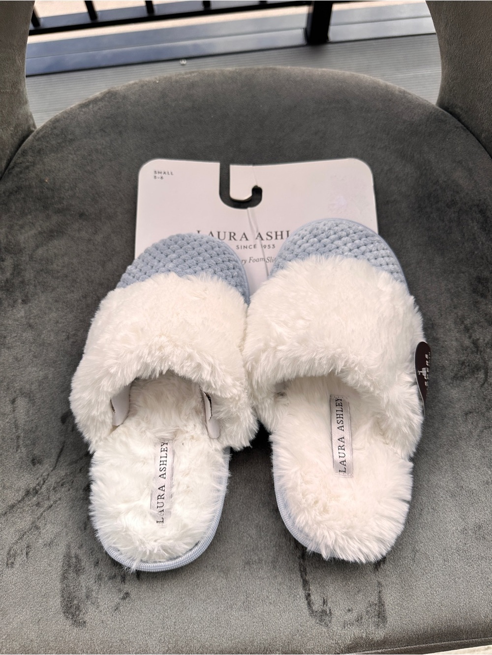 Laura Ashley White and Light Gray Plush Slide Slippers